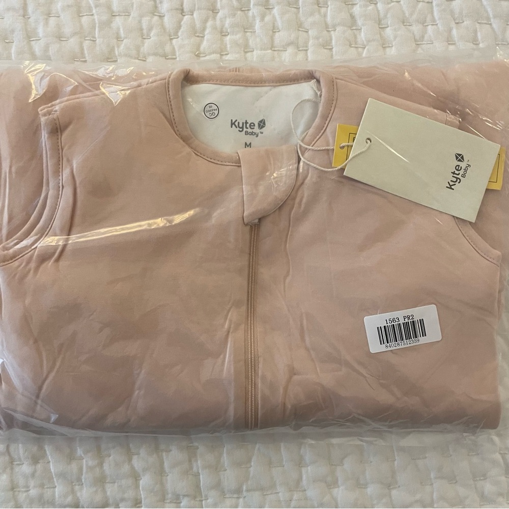 NWT KYTE Baby 2.5 TOG Sleep Bag Walker in Color Porcelain